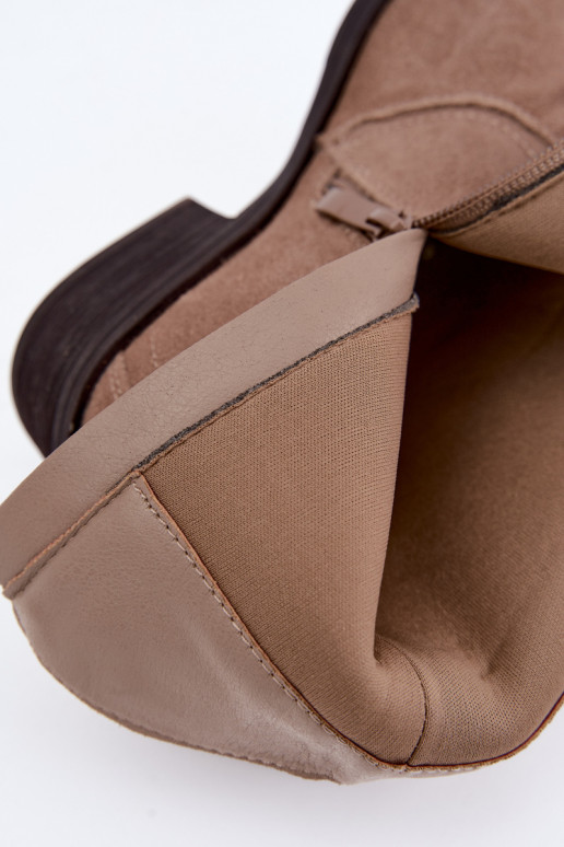 Sandfarbene Wildleder-Cowboy-Stiefel mit niedrigem Absatz Delsa