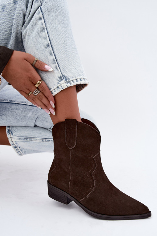 Schokoladenfarbene Wildleder-Cowboy-Stiefel mit niedrigem Absatz Delsa