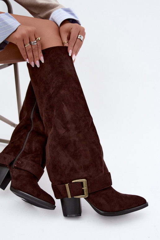 lange Stiefel mit Absätzen und Schnallen in braun Mirea