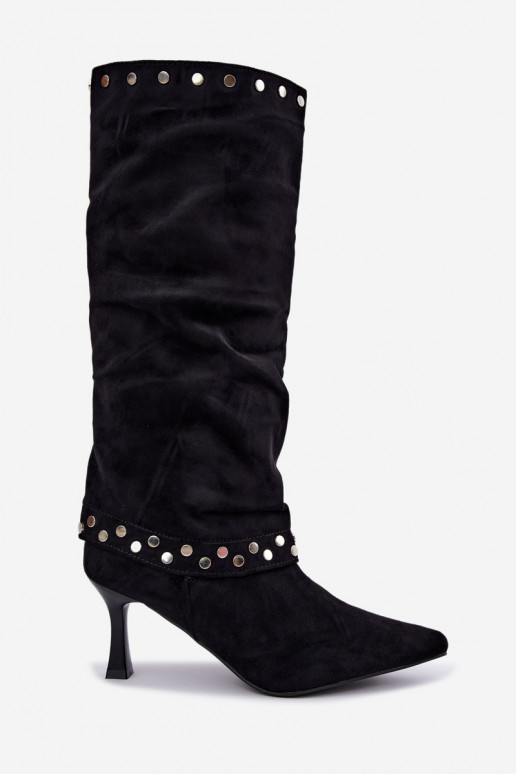 Schwarze isolierte lange Stiefel mit Dekoration Tai turiris