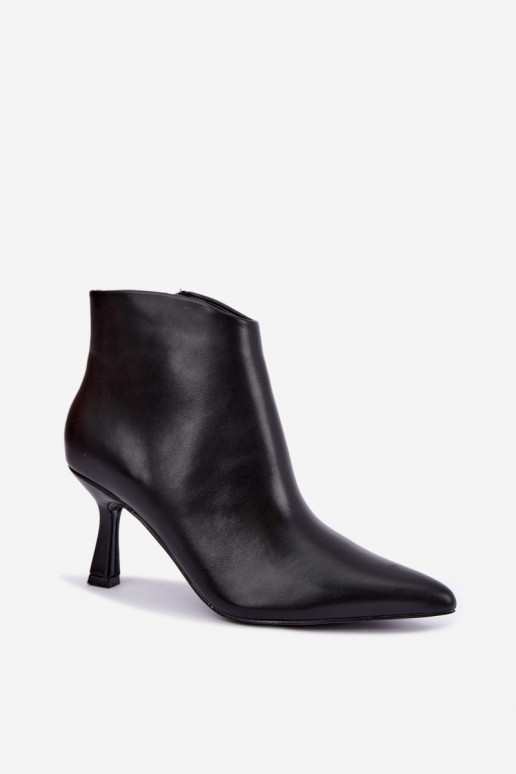 Schwarze Stiefeletten mit spitzen Zehen Florenne