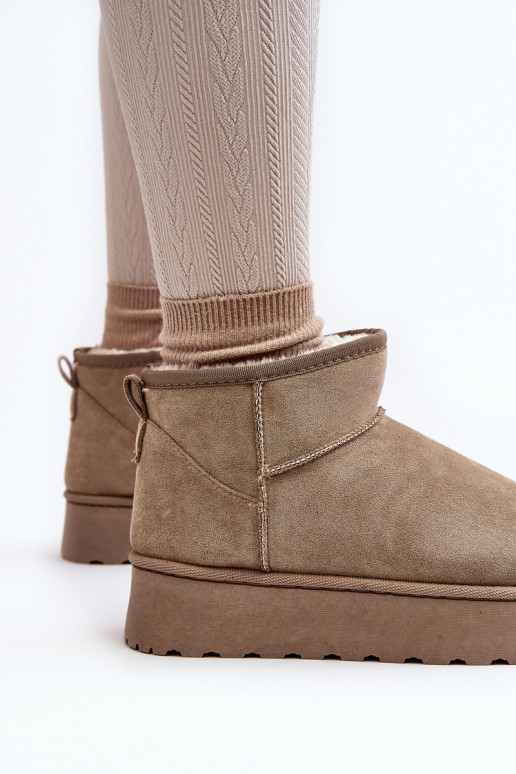 Grüne Damen-Schneestiefel auf einer Plattform mit Isolierung und Fell innen Xamella