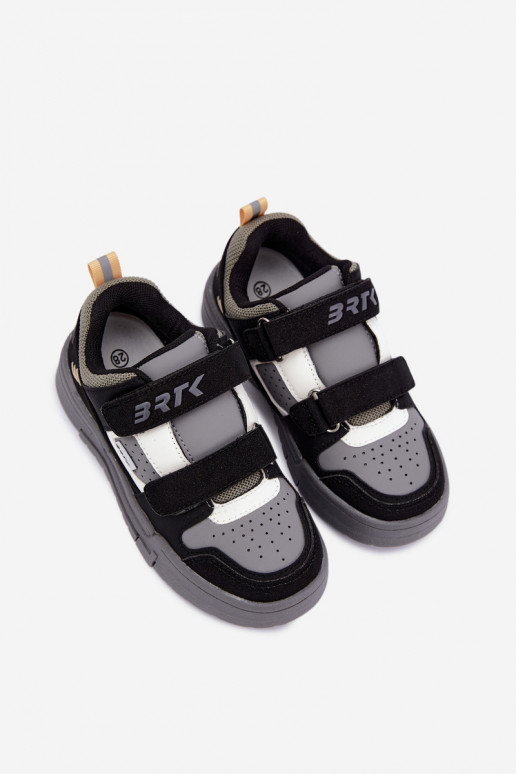 Sneaker für Jungen Bartek 8700210 in Schwarz und Grau