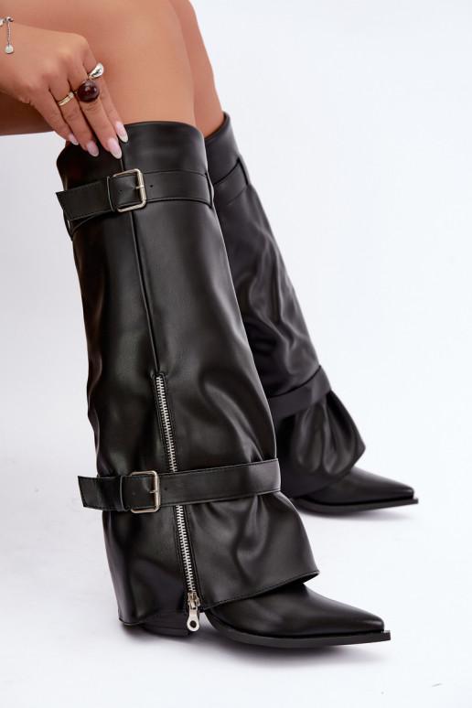 Hohe Stiefel mit Absatz und Schnürung mit Bändern und Schnallen in schwarzer Farbe Amorette