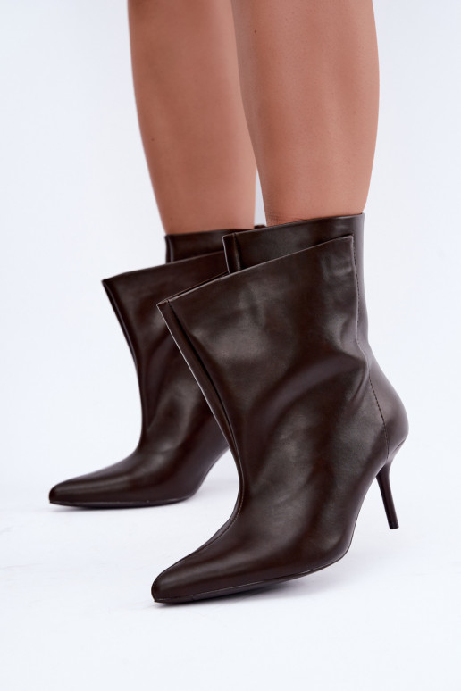 Isolierte Damarielle Stiefeletten mit dünnen Absätzen in Braun