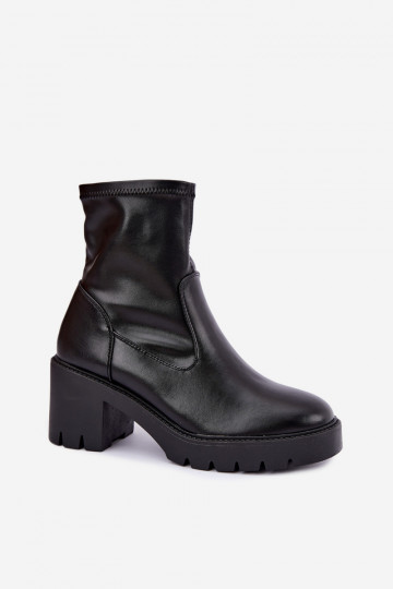 Klocke gefütterte Stiefeletten Vinceza 58672 in schwarz