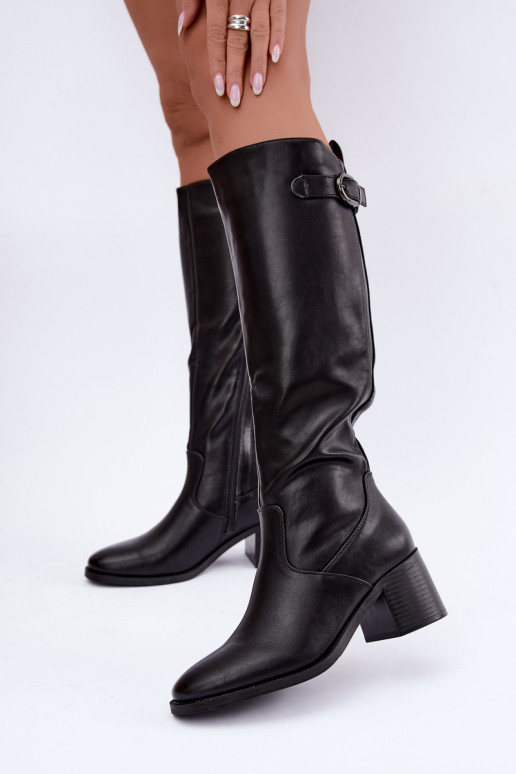 gefütterte lange Stiefel mit Absatz und Schnallen in schwarzer Farbe Lestine