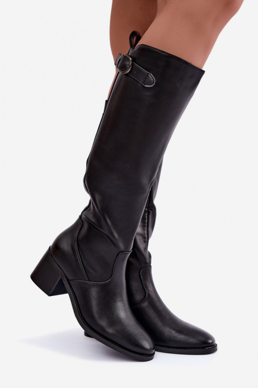 gefütterte lange Stiefel mit Absatz und Schnallen in schwarzer Farbe Lestine