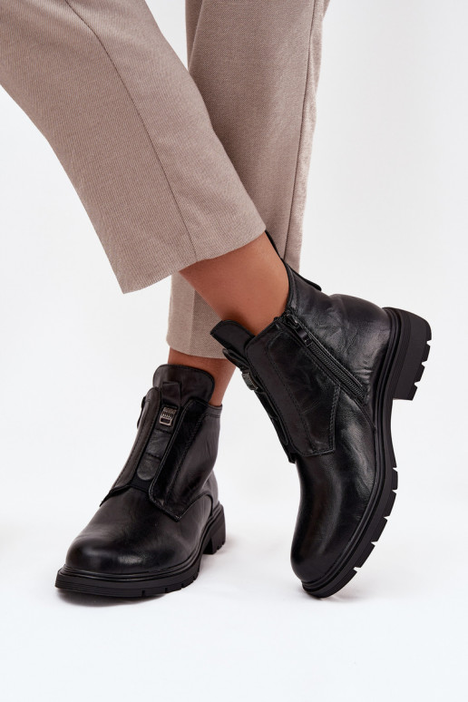 Warme Damen Stiefeletten mit dekorativen Details schwarz Roselle