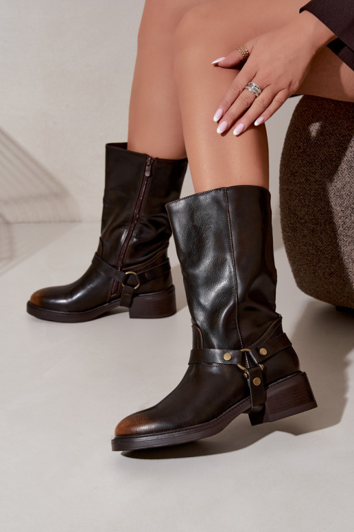 Warme Stiefeletten mit dekorativen Riemen in Schokoladenfarbe Galdine