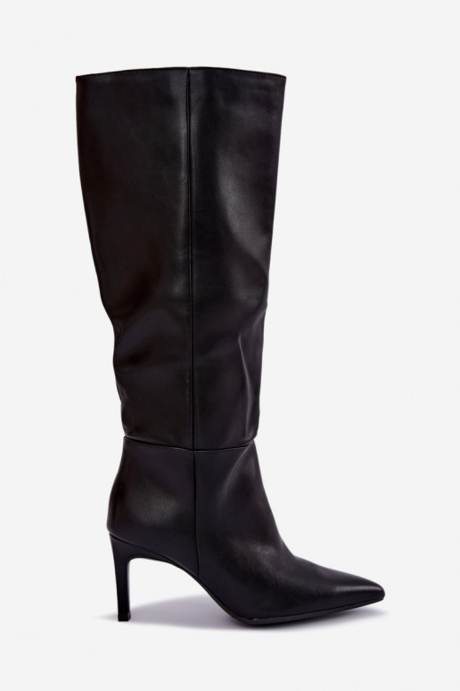 Wärmende hohe Stiefel mit Rüschen und Absätzen in Schwarz Rodeline
