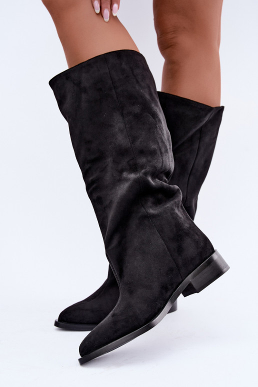 Slip-On hohe Stiefel mit breiten Absätzen in Schwarz Cadorine