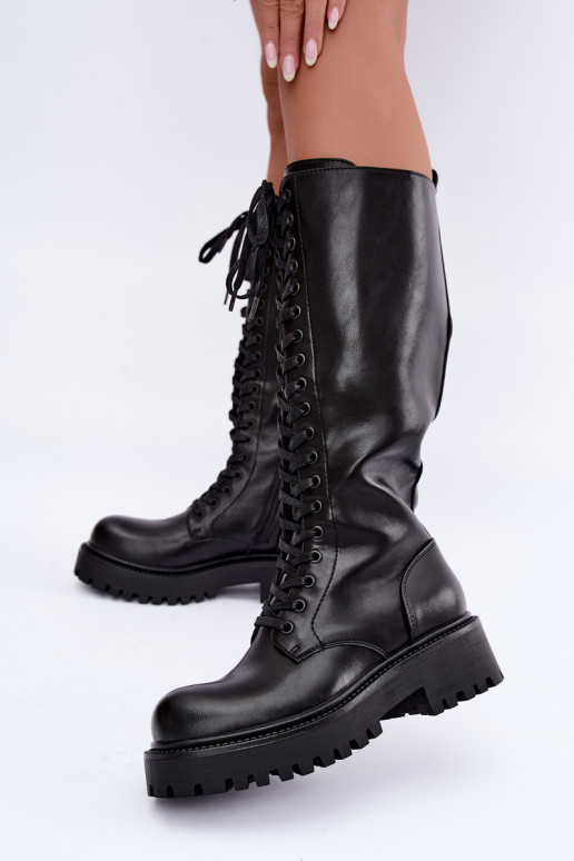 Wärmende Damen Stiefel mit Plattform und Schnürsenkeln in Schwarz Kasmina