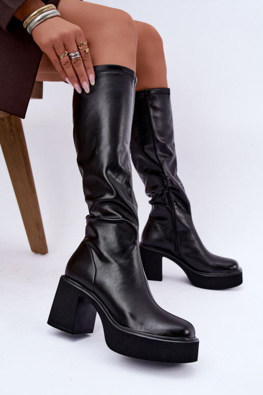 Damenstiefel bis zum Knie mit Plateau und Absätzen aus schwarzem Kunstleder Nesalie