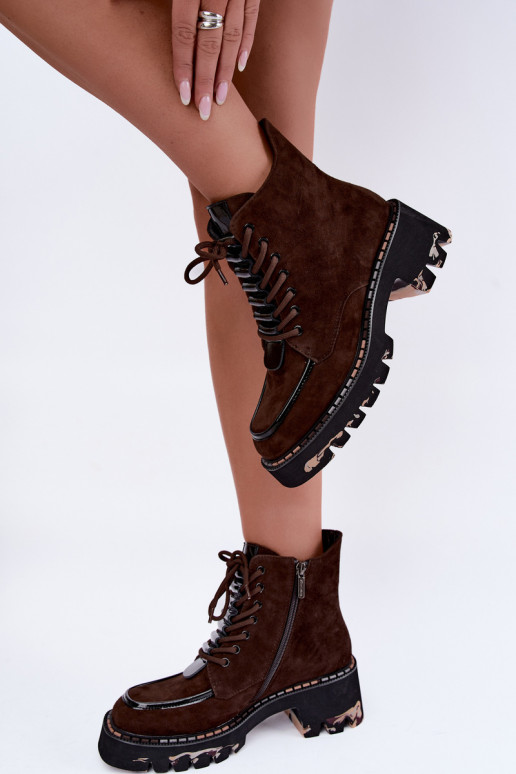 Gefütterte Stiefeletten in Schokoladenfarbe aus Kunstveloursleder Artiker 59C0272