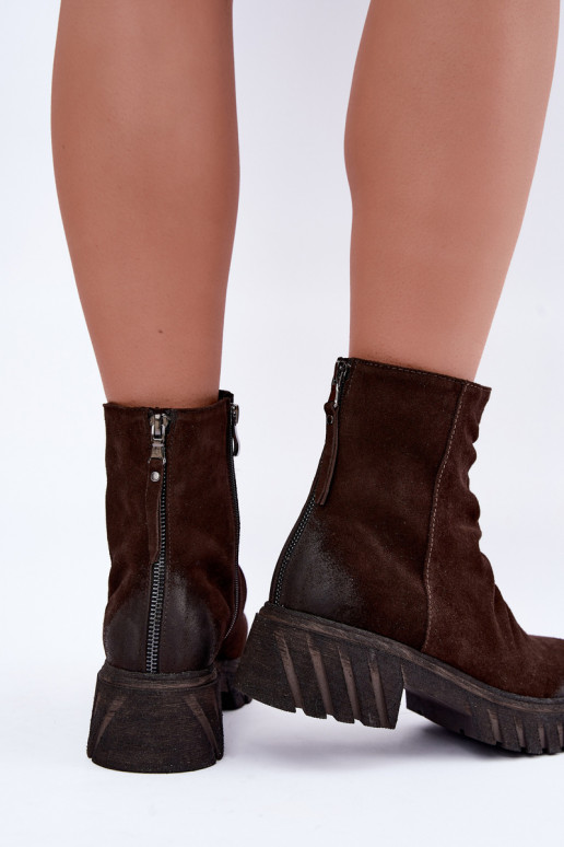 Braune gefütterte Velourslederstiefel mit Rüschen Zazoo 60590