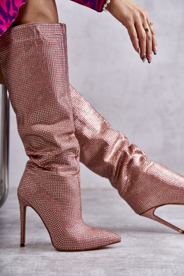 Rosa High Heels Stiefel mit glänzenden Ösen Lovisa