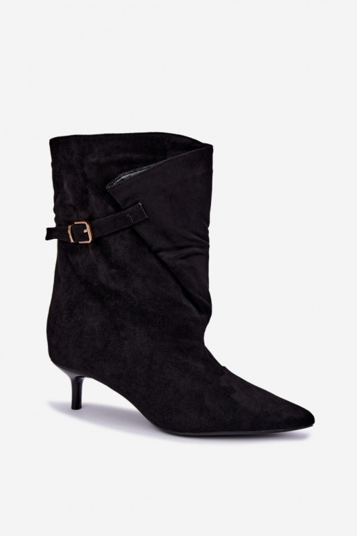 Niedrigabsatz-Stiefeletten mit Schnallen in schwarzer Canelisse