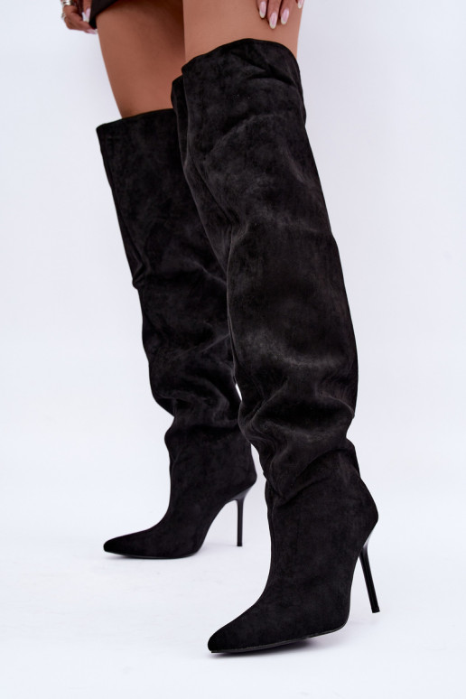 Damenstiefel mit dünnen Absätzen oberhalb des Knies schZuarze Farbe Aderelle