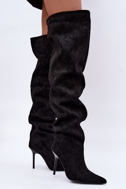 Damenstiefel mit dünnen Absätzen oberhalb des Knies schZuarze Farbe Aderelle