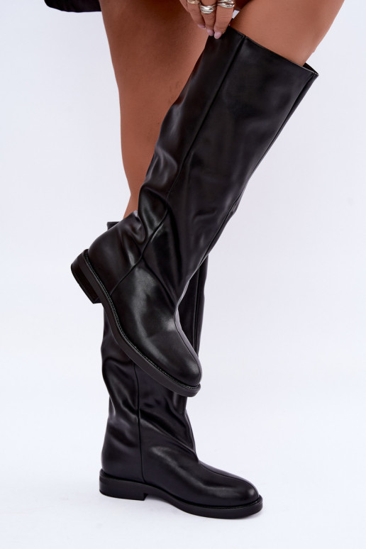 Ein überzeugendes Stilvollll Stiefel mit breiten Absätzen schZuarze Farbe Pavellea