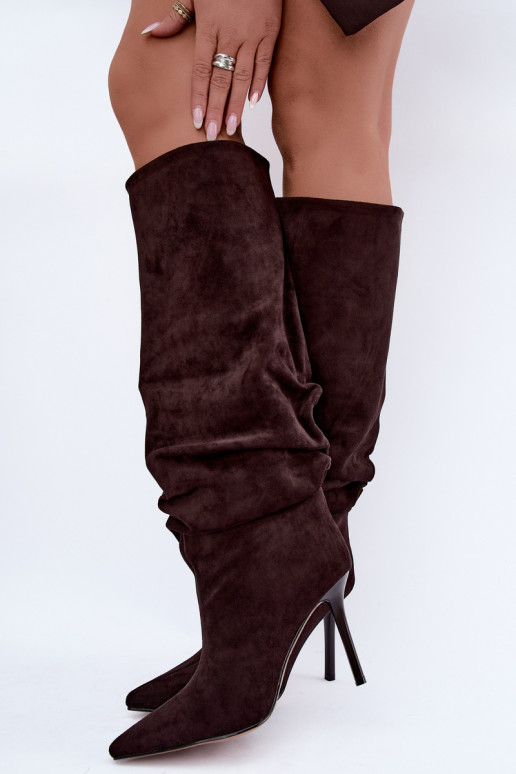 Schokoladenfarbene Stiefel zum Hineinschlüpfen mit dünnen Absätzen Balira