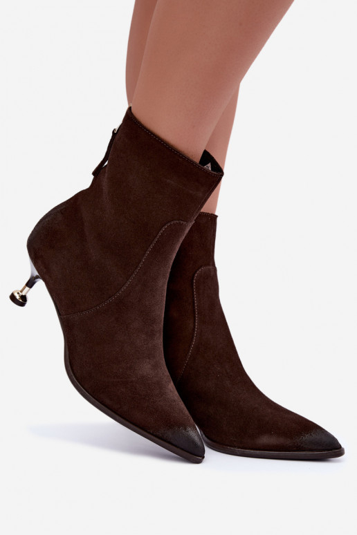 Wärmende Velourslederstiefeletten mit Absatz Zazoo 60629 Czekoladoje