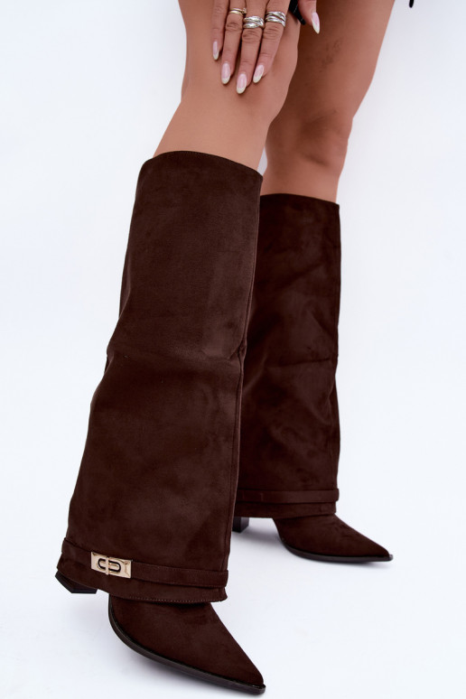 Wärmende kniehohe Stiefel mit eingenähter Schaft und Absatz in Braun Jorella