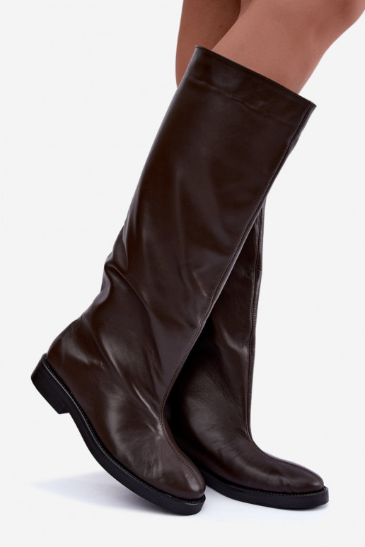 Wärmende lederne kniehohe Stiefel mit breiten Absätzen in Braun Zazoo 542