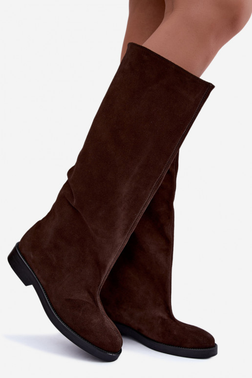 Wärmende kniehohe Stiefel aus Kunstveloursleder mit breiten Absätzen in Braun Zazoo 542