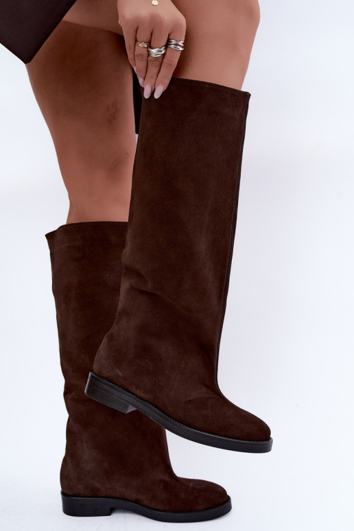 Wärmende kniehohe Stiefel aus Kunstveloursleder mit breiten Absätzen in Braun Zazoo 542