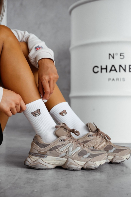 Damen Socken mit Bärenkonturen in Weiß