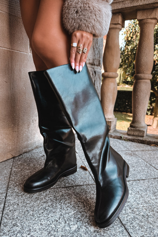 damen kniehohe Stiefel mit breiten Absätzen und dekorativem Stich in Schwarz Gresa