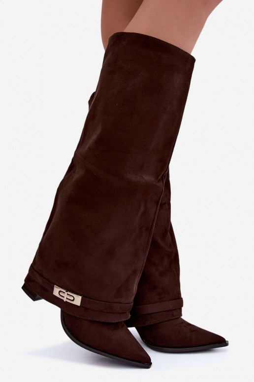 Wärmende kniehohe Stiefel mit eingenähter Schaft und Absatz in Braun Jorella