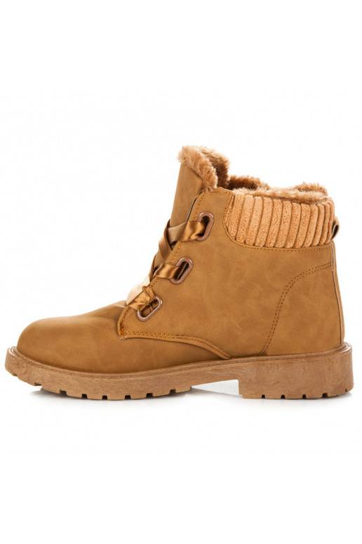 Braune Stiefel mit Satinstiefeln  - 5