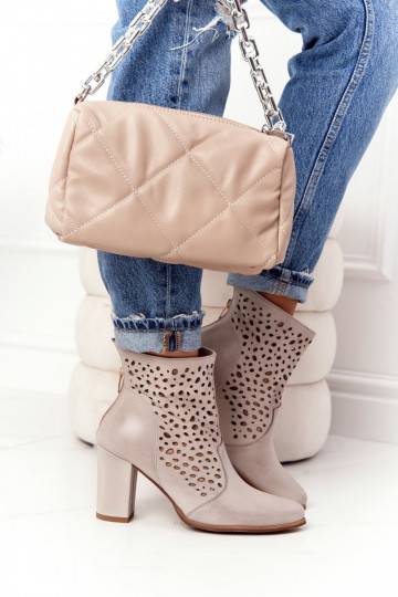 mit durchbrochenen Elementen aus Naturleder Stiefeletten mit Absatz Exquisite 1219 Cappuccino-Farbe Exquisite - 1