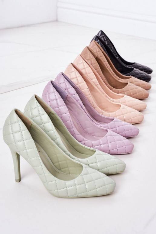 Eleganter, gesteppter High-Heel-Schuh... Eleganter, gesteppter High-Heel-Schuh...