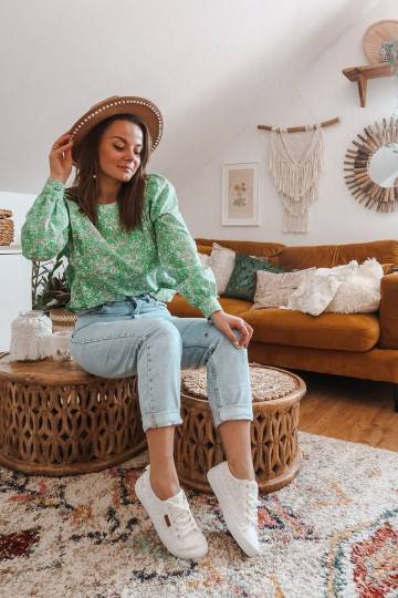 Weiße Sneakers mit... 2