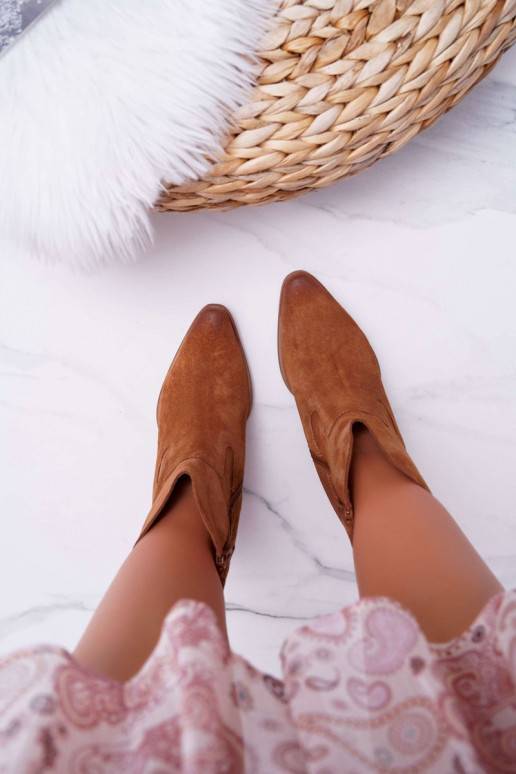 Damenstiefel mit Absatz aus natürlichem Wildleder in der Farbe Braun Nicole