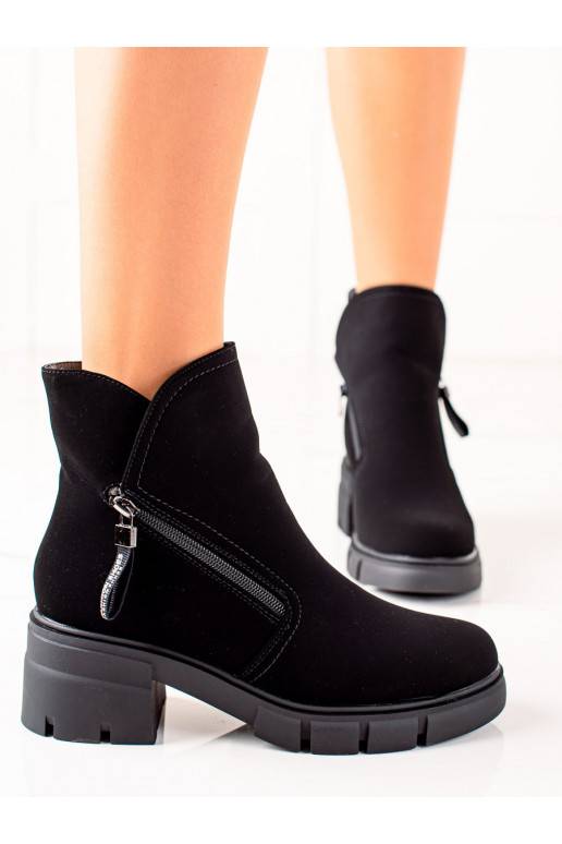 Schwarze Stiefel Schwarze Stiefel