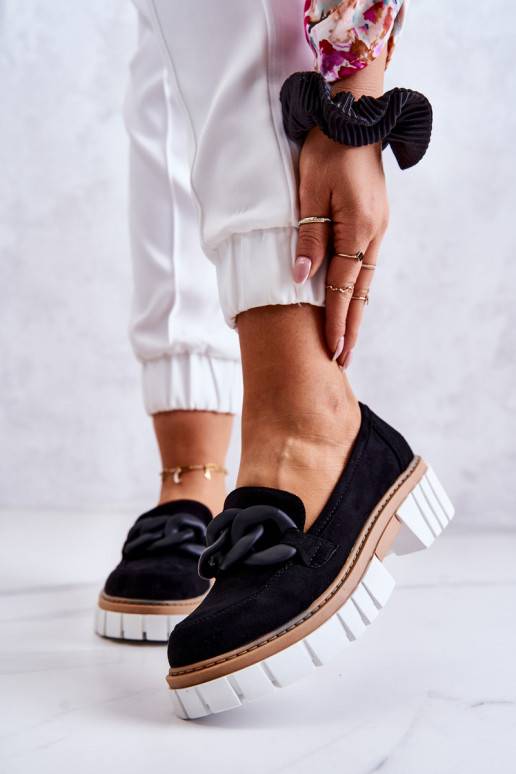 Schuhe aus Wildleder mit Ornamenten... Schuhe aus Wildleder mit Ornamenten...