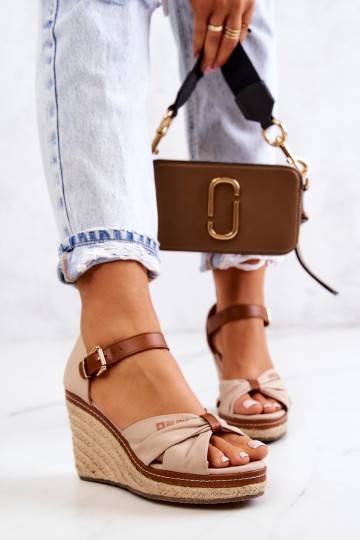 Damensandalen mit Plateau Big Star beige