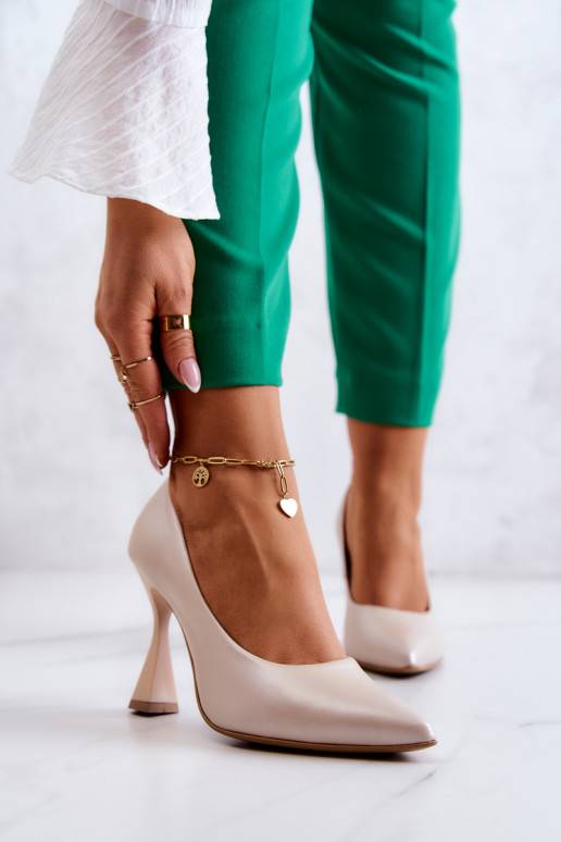 Modische Schuhe Schuhe beige Farbe Modische Schuhe Schuhe beige Farbe