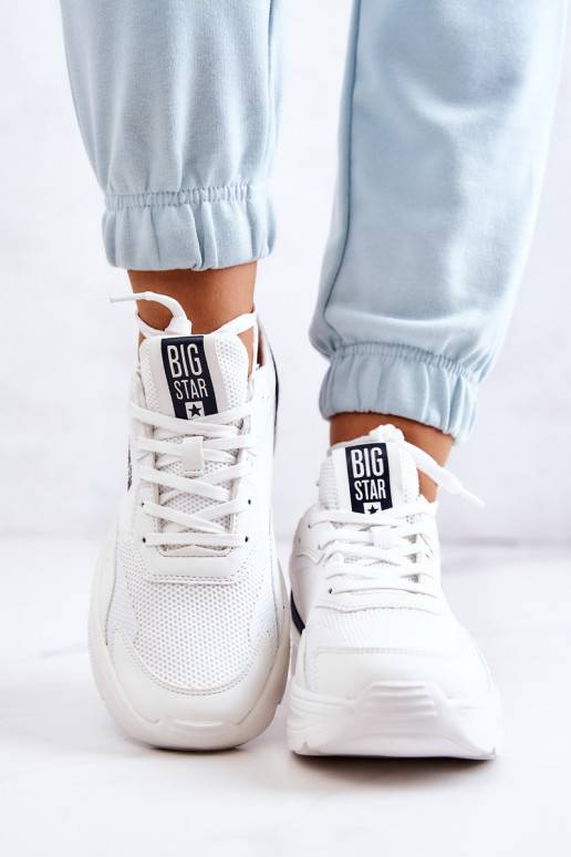 Modische Sneakers Modell Schuhe Big...