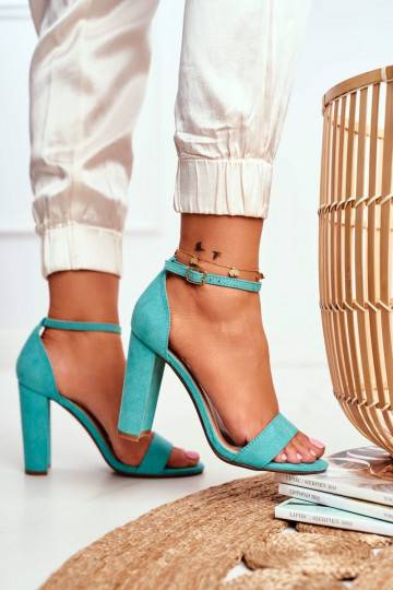 Grüne Anastasie-Sandalen...
