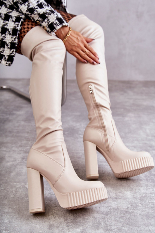 Beige lange Schuhe mit Plateau Beige lange Schuhe mit Plateau