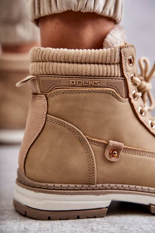 Stiefel in Elfenbein Liv Stiefel in Elfenbein Liv