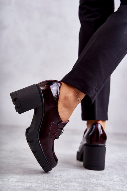 Elegante Schuhe mit Absätzen von Harmell Elegante Schuhe mit Absätzen von Harmell