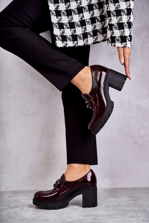 Elegante Schuhe mit Absätzen von Harmell Elegante Schuhe mit Absätzen von Harmell