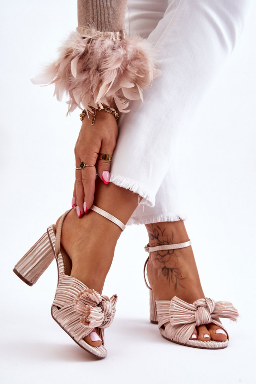 Callum High Heels mit Bändern in...